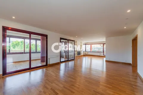 Wohnung 650 m² in Alhaurín de la Torre