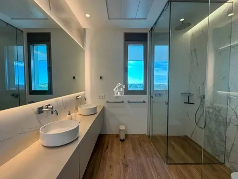 Pis de 360 m² a Oriola