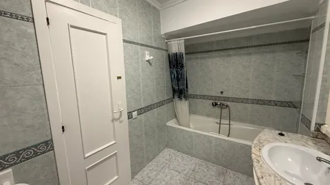 Piso de 80 m² en Sax