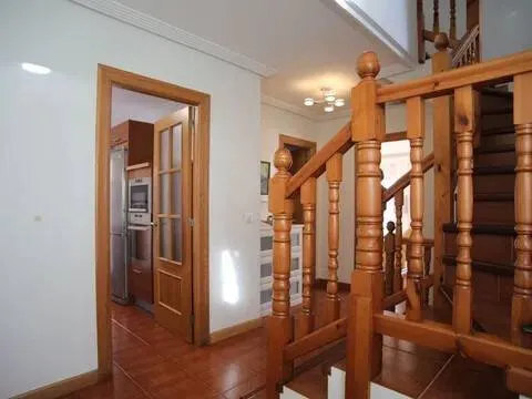 Casa de 216 m² a Udías