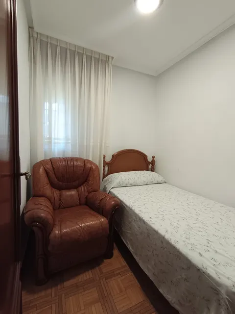 Pis de 63 m² a Oviedo