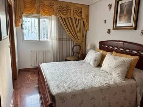 Pis de 130 m² a Alacant