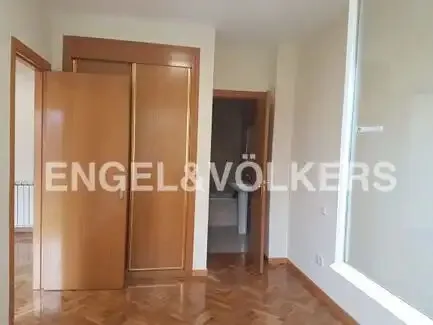 Wohnung 53 m² in Boadilla del Monte