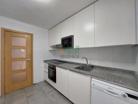 Piso de 120 m² en Ourense