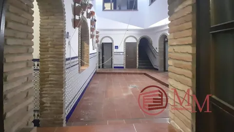 Casa de 400 m² a Còrdova
