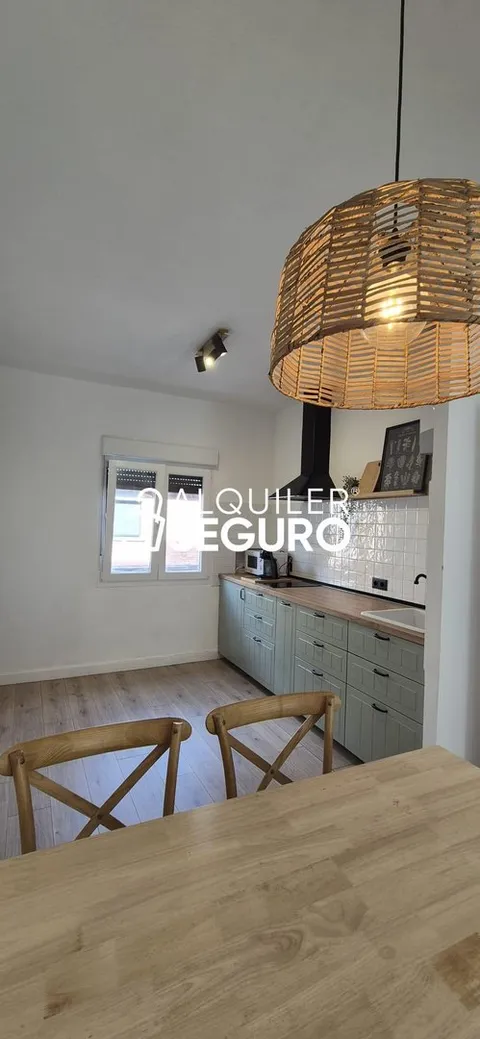 Flat 52 m² in Belmonte de Miranda (3/10)