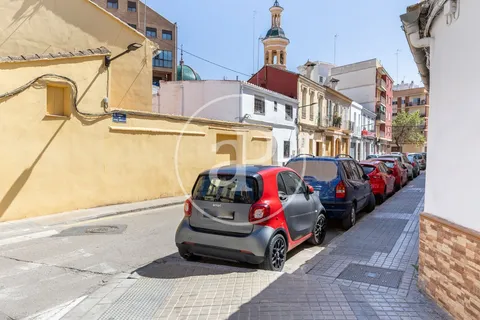 Pis de 75 m² a València