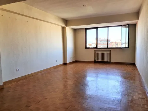 Квартира 85 м² в Мадриде (4/14)