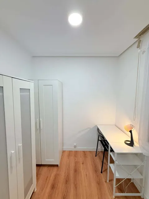 Chambre à louer, Madrid (2/9)