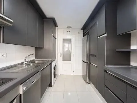 Wohnung 106 m² in Madrid (3/16)