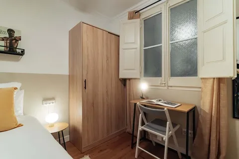Room for rent, Barcelona
