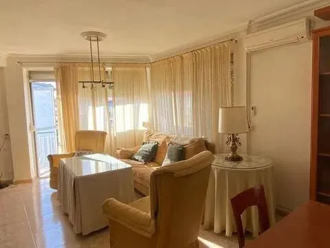 Pis de 95 m² a Sevilla