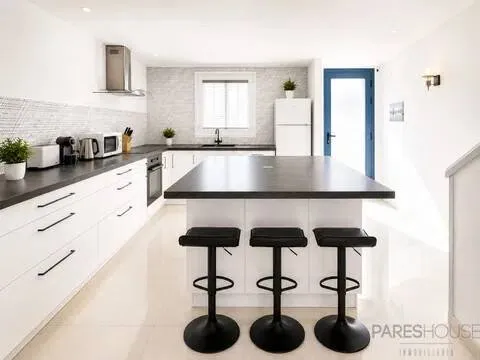 Casa 225 m² a Castelló d'Empúries