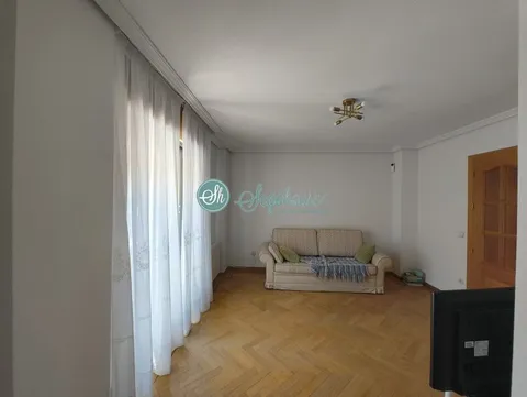 Pis de 80 m² a Segovia