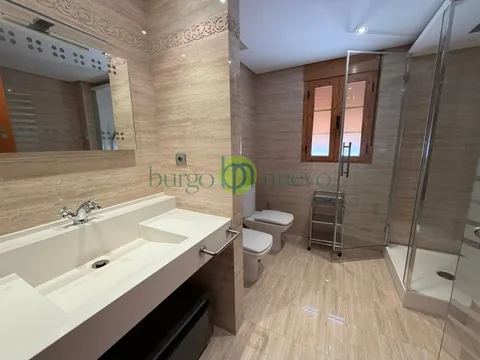 Pis de 347 m² a Sariegos