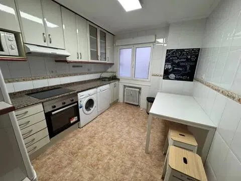 Appartement 81 m² à Gijón / Xixón