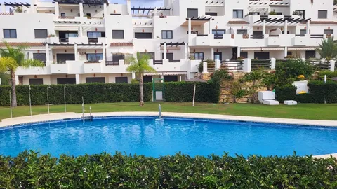 Flat 130 m² in Estepona