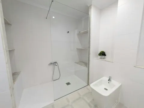 Habitació de lloguer, València (4/9)