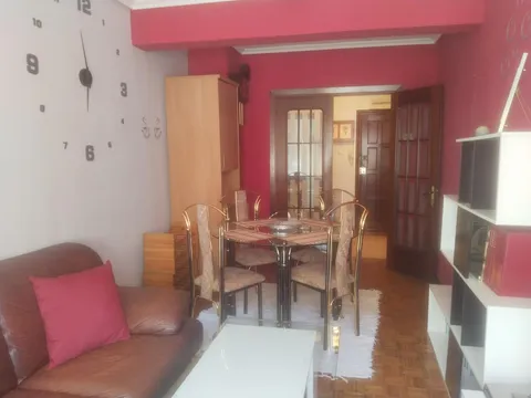 Pis de 80 m² a Torrelavega