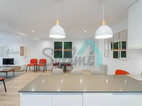 Pis de 104 m² a Oviedo