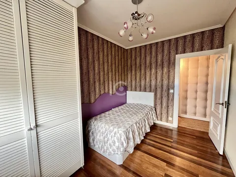 Pis de 90 m² a Getxo (4/22)