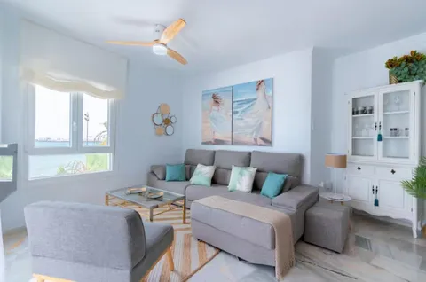 Flat 90 m² in Cádiz (2/18)