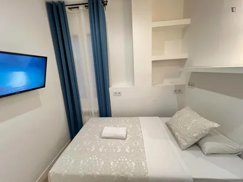 Квартира 21 м² в Мадриде (2/7)