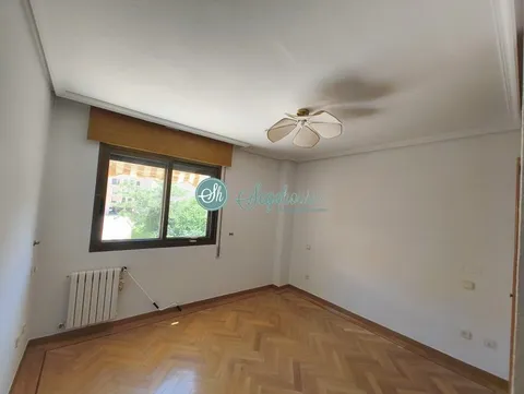 Pis de 80 m² a Segovia