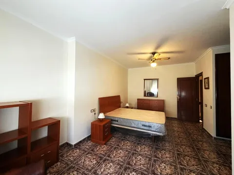 Casa de 236 m² a Rafelbunyol