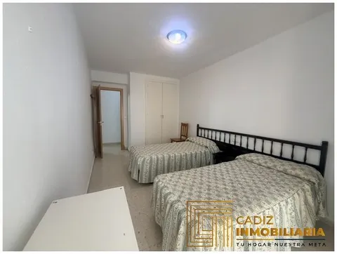 Pis de 110 m² a Cádiz