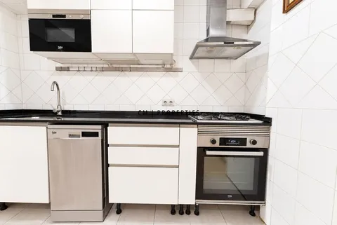 Pis de 77 m² a València