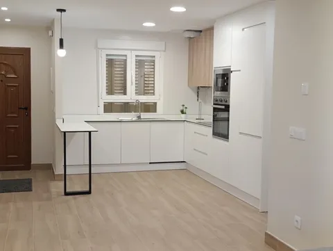Appartamento 89 m² a Las Navas del Marqués (3/11)