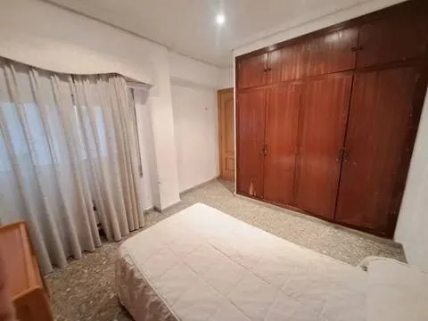 Wohnung 113 m² in Valencia