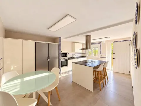 Casa de 311 m² a Còrdova