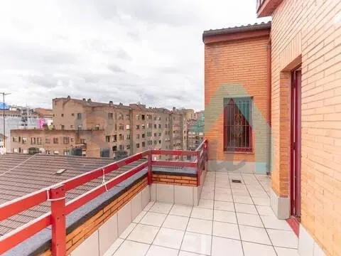 Pis de 137 m² a Oviedo