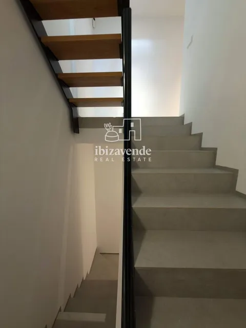 Дом 595 м² в Santa Eulària des Riu
