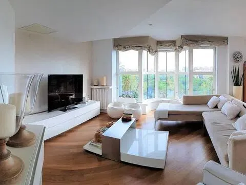 Appartamento 212 m² a Valencia