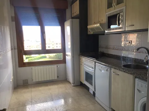 Wohnung 92 m² in Gijón / Xixón