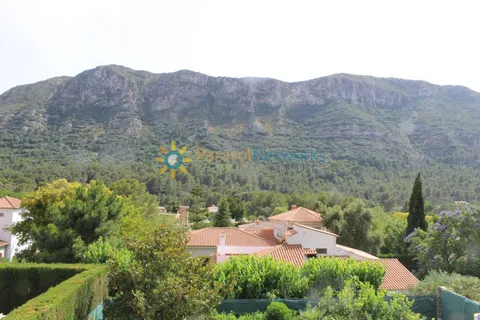 House 220 m² in Barx