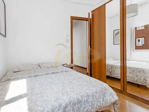 Wohnung 75 m² in Madrid