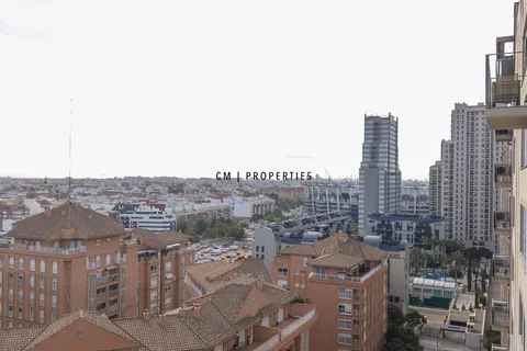 Wohnung 93 m² in Valencia