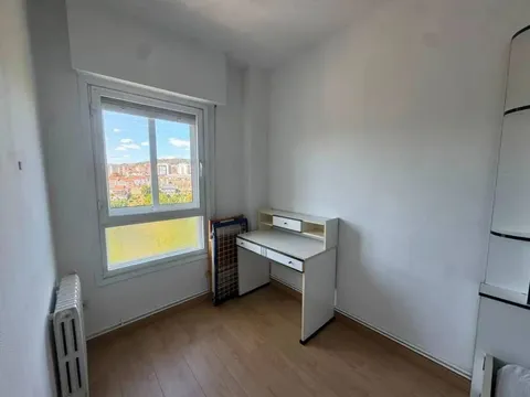 Pis de 91 m² a Ourense