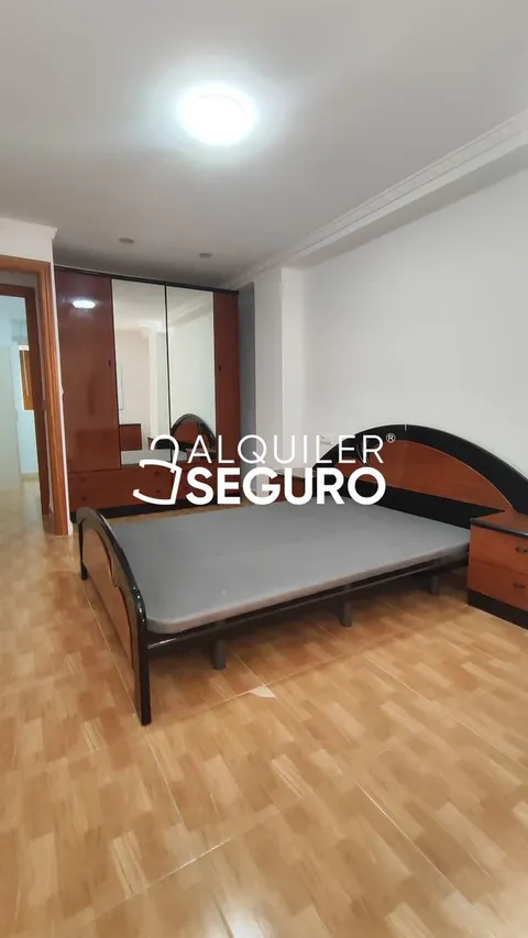 Pis de 85 m² a València