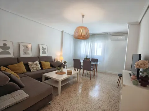 Wohnung 142 m² in Granada
