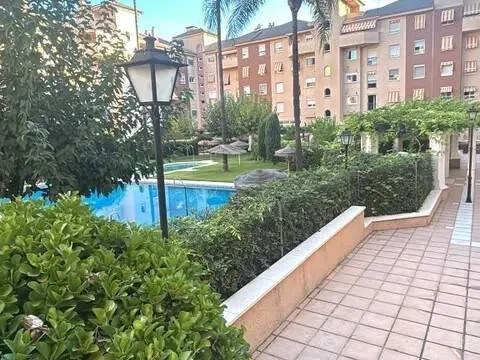 Pis de 86 m² a Còrdova