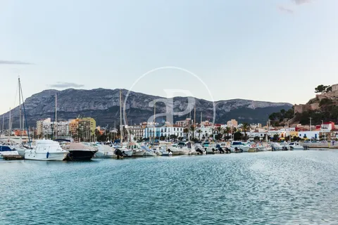 Haus 90 m² in Dénia