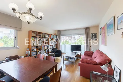 Flat 101 m² in Barcelona