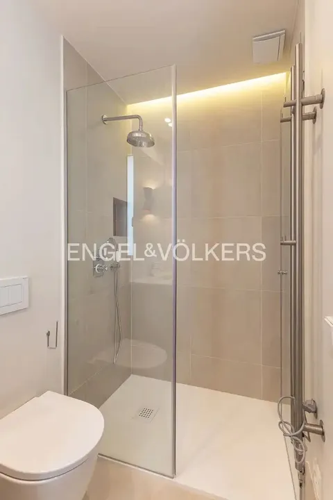 Appartamento 142 m² a Madrid