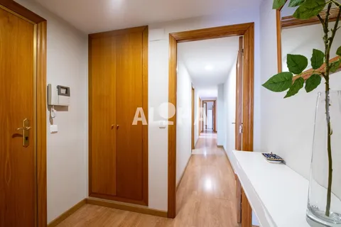 Wohnung 105 m² in Montcada / Moncada