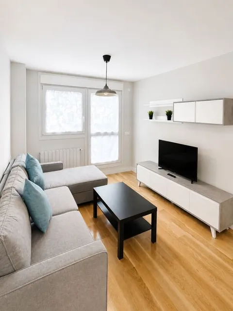 Wohnung 65 m² in Urduliz